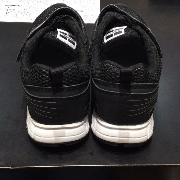 Tsukihosi velocity black/silver NWT NIB - Picture 3 of 4